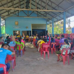 การประชุมรับฟังปัญหาและความต้องการของประชาชนในเรื่องต่างๆ และการรายงานผลการปฏิบัติงานตามโครงการต่างๆ ในแต่ละหมู่บ้าน ร่วมกับ ผู้นำชุมชน, คณะกรรมการหมู่บ้าน และประชาชนในพื้นที่ หมู่ที่ 3 และ หมู่ที่ 7 ตำบลพญาแมน