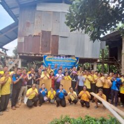 ร่วมมอบวัสดุในการซ่อมแซมบ้านตามโครงการบ้านพอเพียง ประจำปี 2568