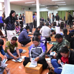รส่งมอบบัตรเลือกตั้ง หีบบัตร และวัสดุอุปกรณ์ที่ใช้ในการเลือกตั้งสมาชิกสภาองค์การบริหารส่วนตำบลพญาแมน